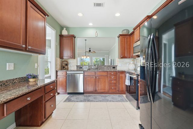 460 Sunrise Point Dr, Okatie, SC 29909