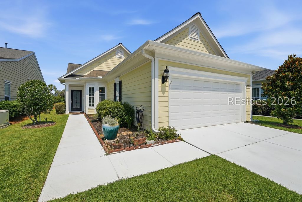 460 Sunrise Point Dr, Okatie, SC 29909