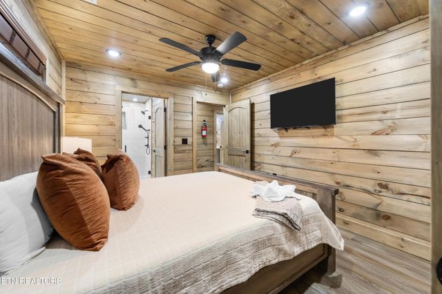 2119 Valley Creek Way, Sevierville, TN 37862