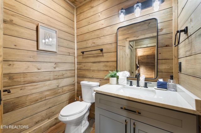 2119 Valley Creek Way, Sevierville, TN 37862