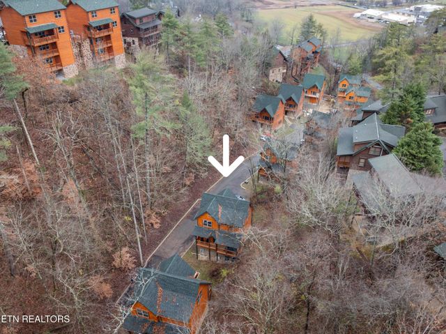 2119 Valley Creek Way, Sevierville, TN 37862