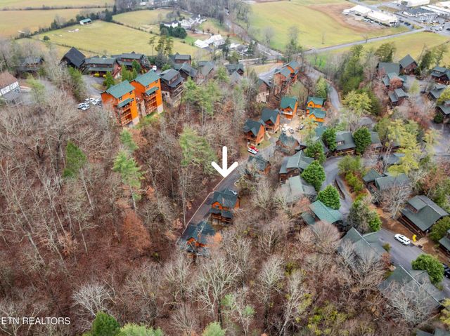 2119 Valley Creek Way, Sevierville, TN 37862