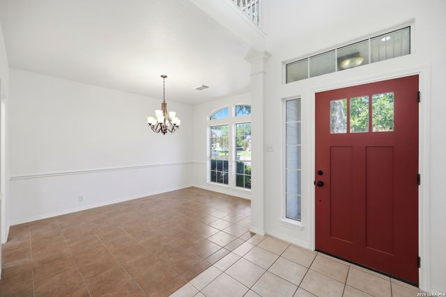 8906 BRAE BND, San Antonio, TX 78249