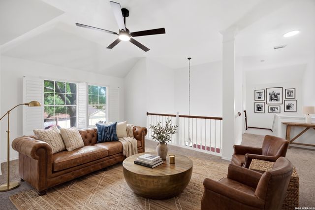 8906 BRAE BND, San Antonio, TX 78249