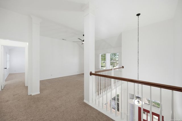 8906 BRAE BND, San Antonio, TX 78249