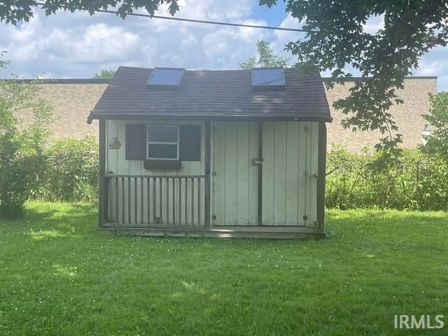 415 E Perkins Street, Hartford City, IN 47348