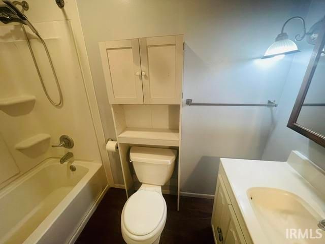 415 E Perkins Street, Hartford City, IN 47348