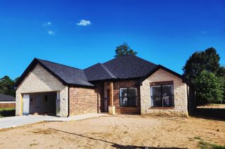 426 Deer Point Cove, Chandler, TX 75758