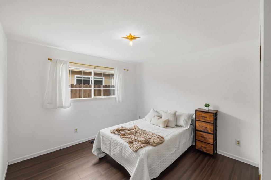 Image 21 of property listing at 3135 Messinger Drive, Marina, CA 93933