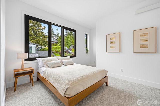 1109 Divine Lane, Bellingham, WA 98229