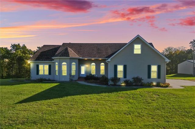 7191 SE Downing Road, Holt, MO 64048