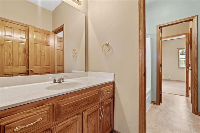 7191 SE Downing Road, Holt, MO 64048