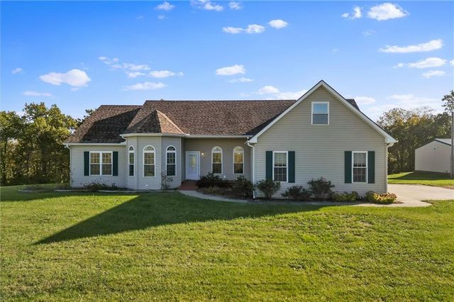 7191 SE Downing Road, Holt, MO 64048