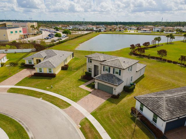 7206 NW Farnsworth Circle, Port St. Lucie, Port St Lucie, FL 34987