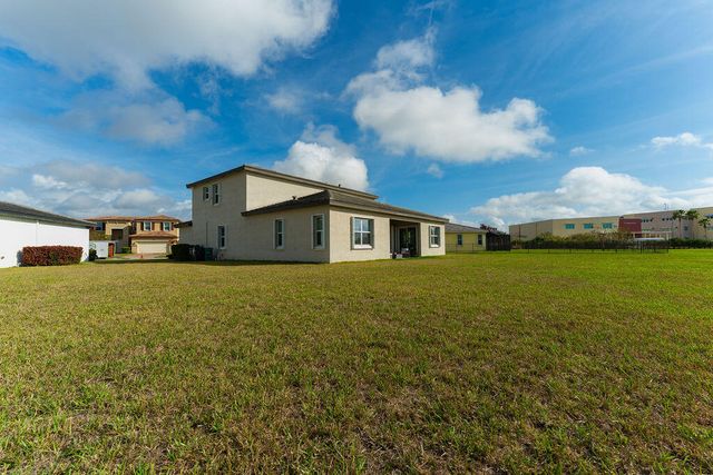 7206 NW Farnsworth Circle, Port St. Lucie, Port St Lucie, FL 34987