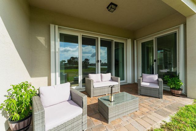 7206 NW Farnsworth Circle, Port St. Lucie, Port St Lucie, FL 34987