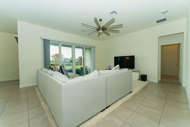 7206 NW Farnsworth Circle, Port St. Lucie, Port St Lucie, FL 34987