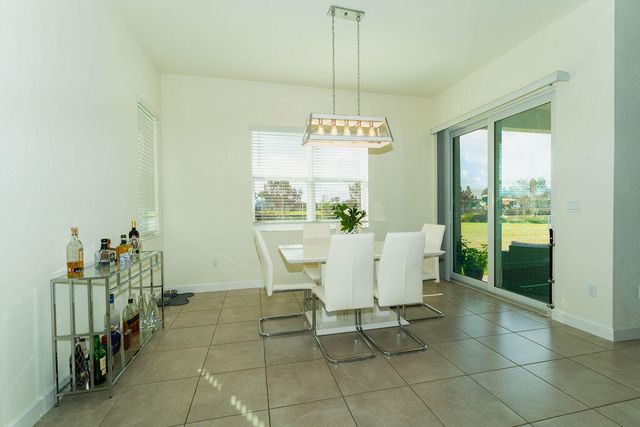 7206 NW Farnsworth Circle, Port St. Lucie, Port St Lucie, FL 34987