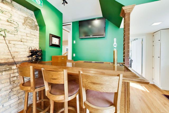 W4687 S Lakeshore DRIVE, Fontana, WI 53125