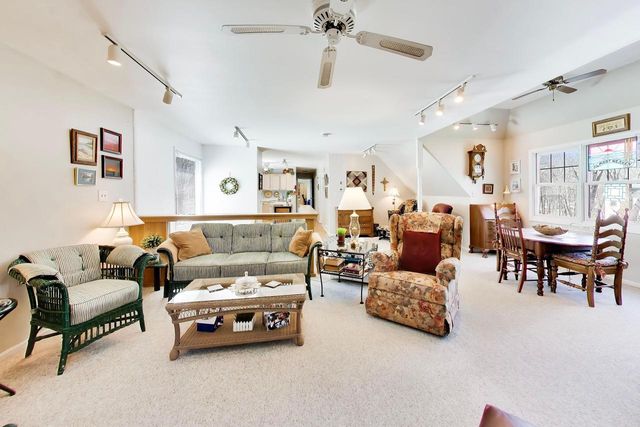 W4687 S Lakeshore DRIVE, Fontana, WI 53125