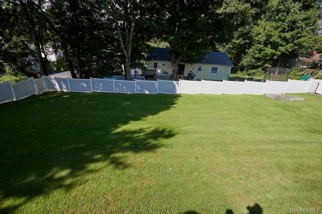 7 Pine Road, Brewster, NY 10509