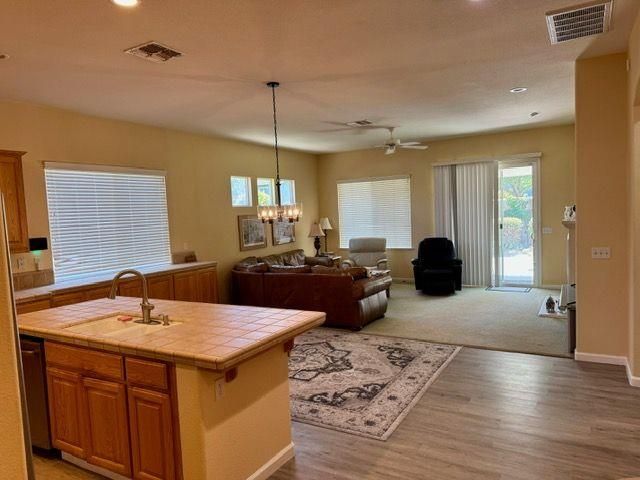 2830 Sierra Gold, Riverbank, CA 95367