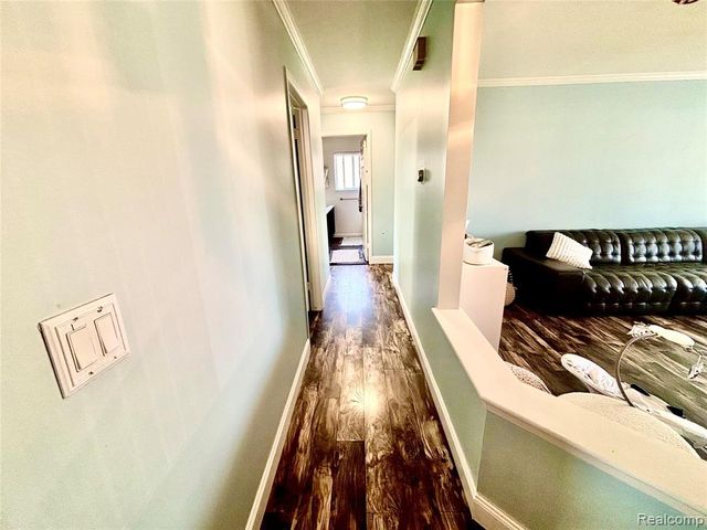 5024 Bristor Drive, Sterling Heights, MI 48310