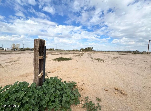 1309 S 393RD Avenue, Tonopah, AZ 85354