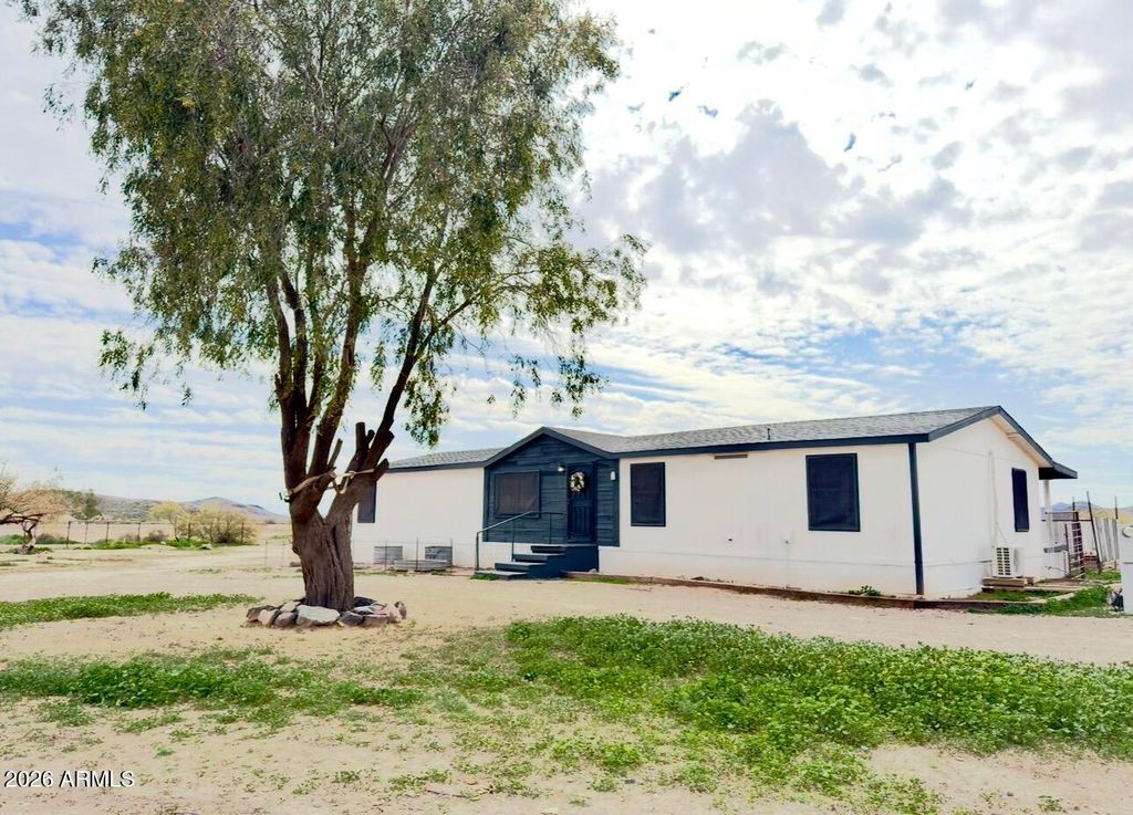 1309 S 393RD Avenue, Tonopah, AZ 85354