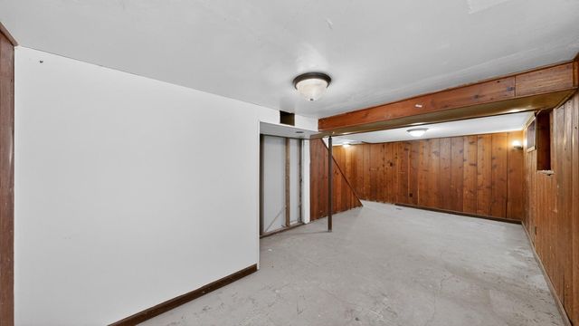 1124 6th Avenue NW, Rochester, MN 55901