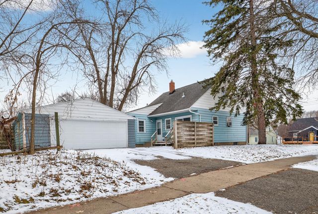 1124 6th Avenue NW, Rochester, MN 55901