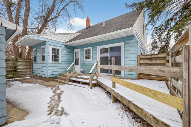 1124 6th Avenue NW, Rochester, MN 55901