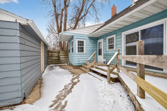 1124 6th Avenue NW, Rochester, MN 55901