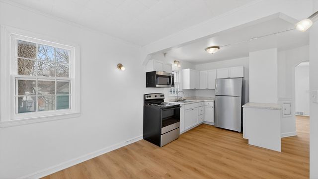 1124 6th Avenue NW, Rochester, MN 55901