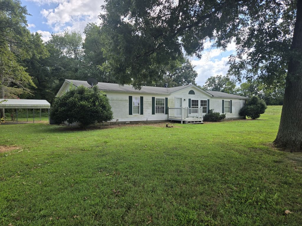 6535 S Lamont Rd, Orlinda, TN 37141