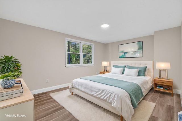 120 Appletree Cir, Bridgewater, MA 02324