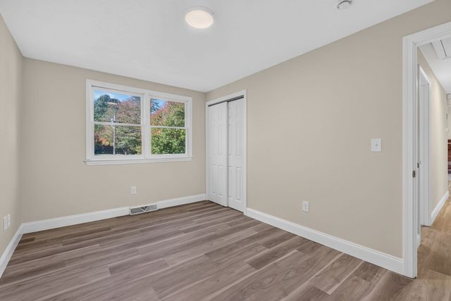120 Appletree Cir, Bridgewater, MA 02324