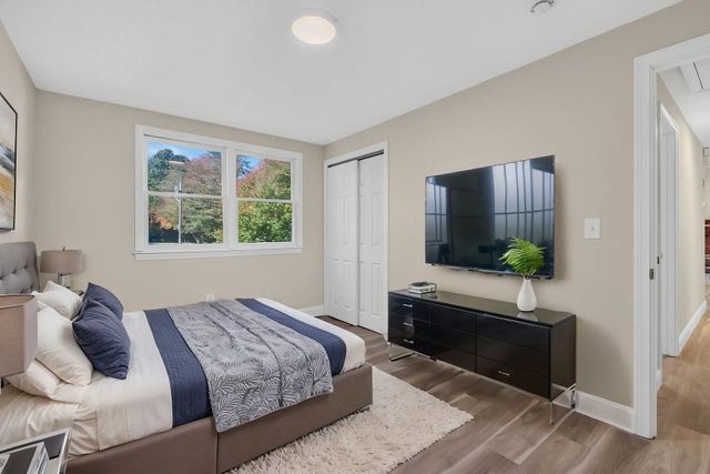 120 Appletree Cir, Bridgewater, MA 02324