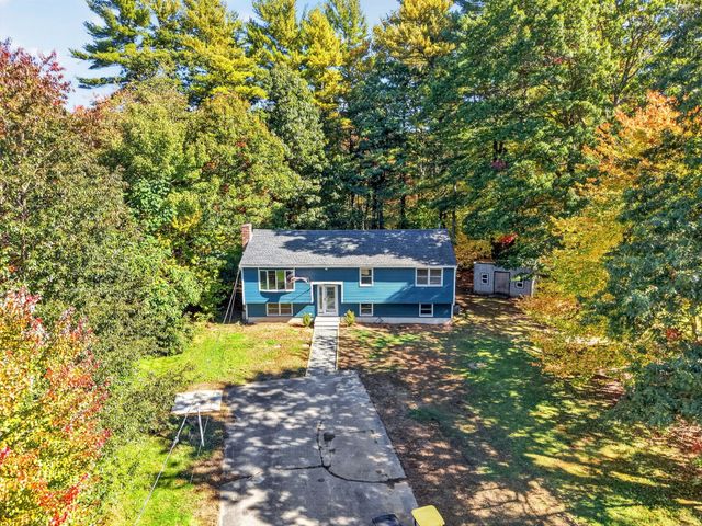 120 Appletree Cir, Bridgewater, MA 02324