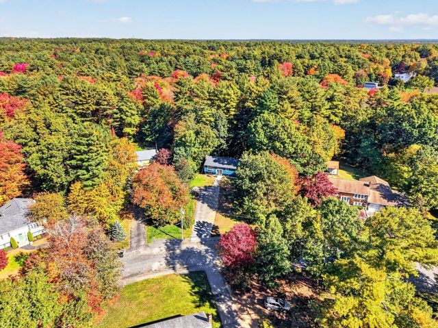 120 Appletree Cir, Bridgewater, MA 02324