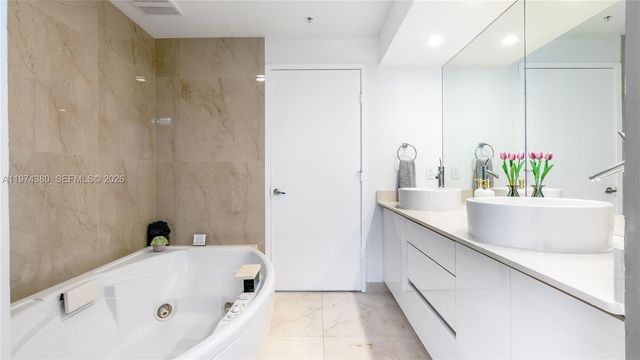 16275 Collins Ave 1503, Sunny Isles Beach, FL 33160