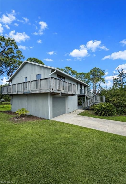 3660 Tropical Point DR, ST. JAMES CITY, FL 33956 — photo 2