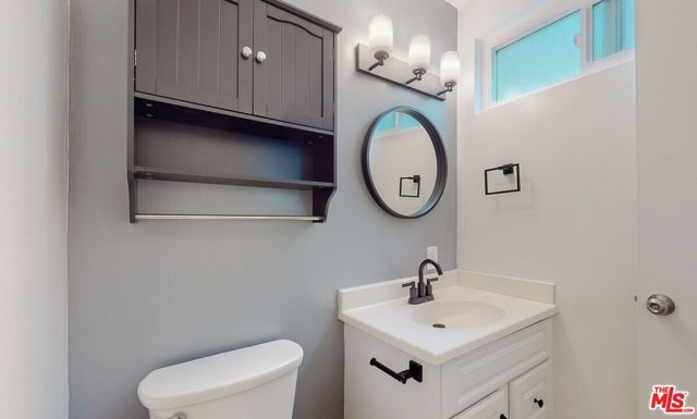 1827 Manning Avenue 3, Los Angeles, CA 90025