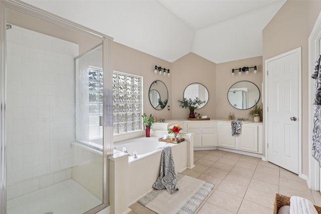 8002 Cross Trail Drive, Sugar Land, TX 77479