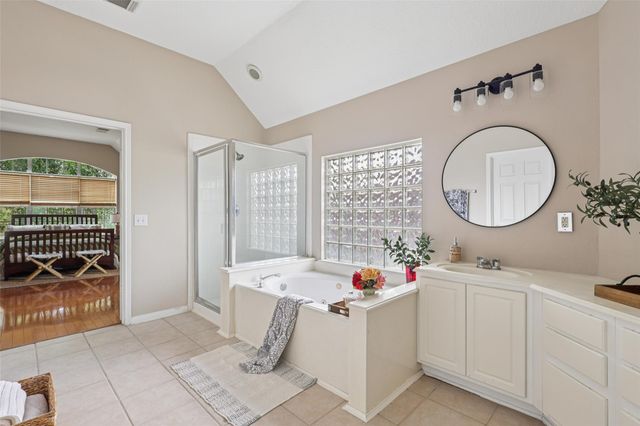 8002 Cross Trail Drive, Sugar Land, TX 77479