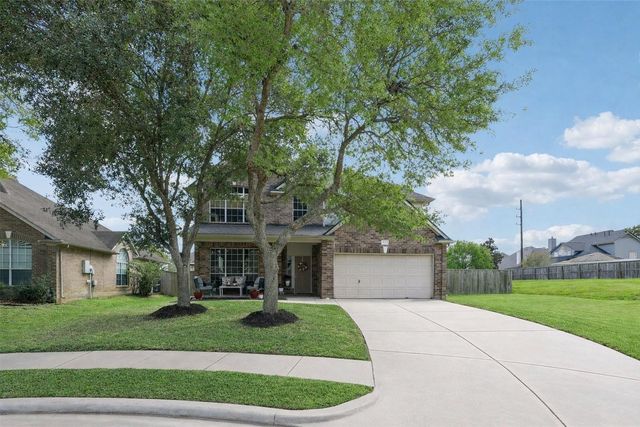 8002 Cross Trail Drive, Sugar Land, TX 77479