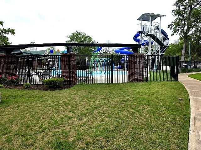 8002 Cross Trail Drive, Sugar Land, TX 77479