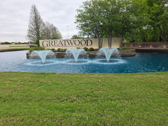 8002 Cross Trail Drive, Sugar Land, TX 77479