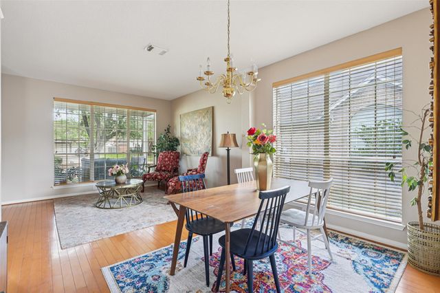 8002 Cross Trail Drive, Sugar Land, TX 77479