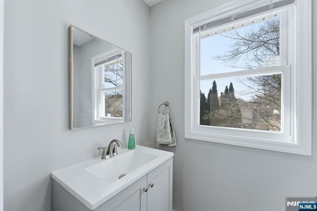 178 Cypress Avenue, Bogota, NJ 07603